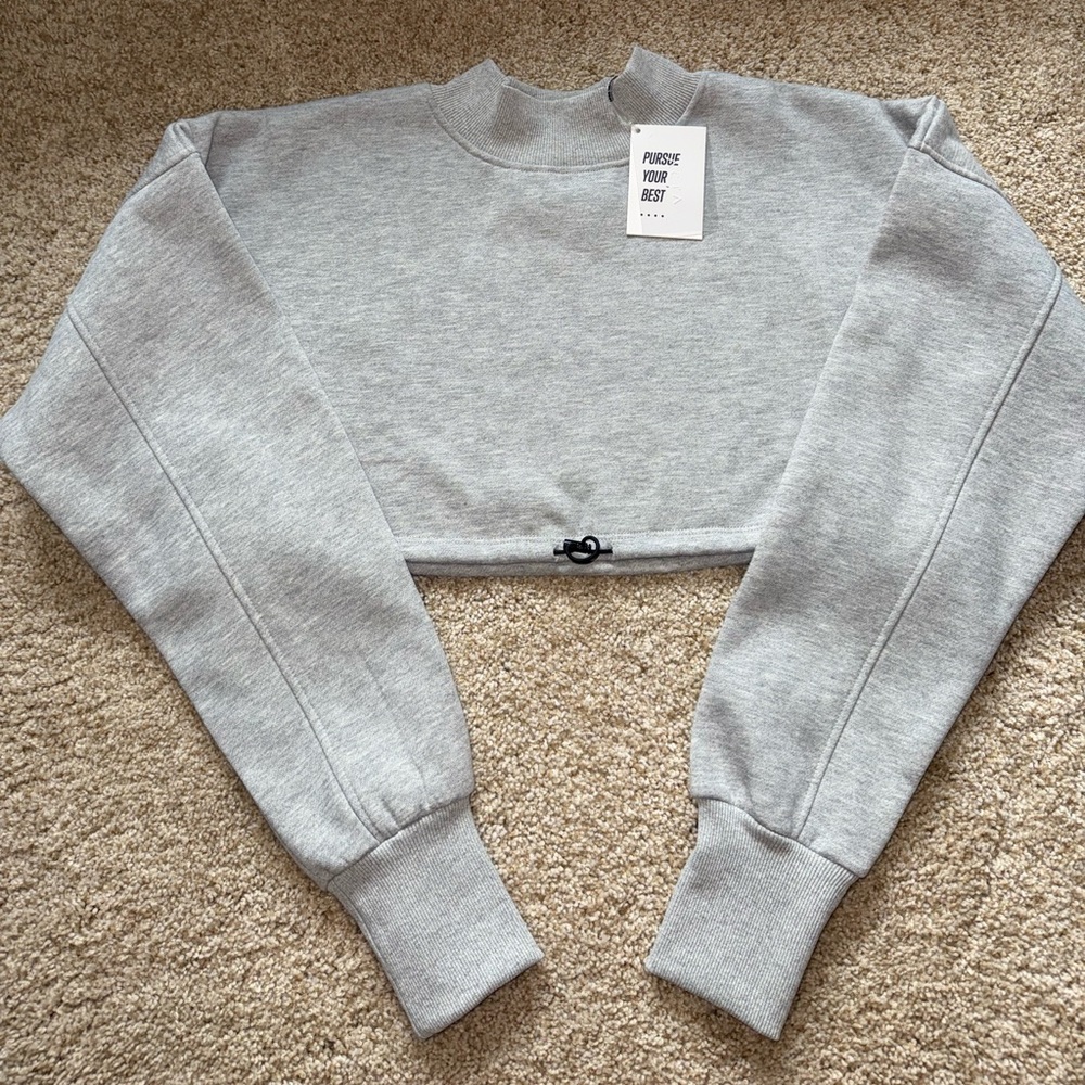 ACTA Cropped Sweatshirt NWT - Picture 7 of 10